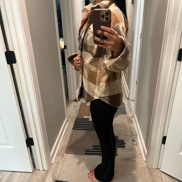 Plaid Button-Up Jacket - Picture 2 of 2